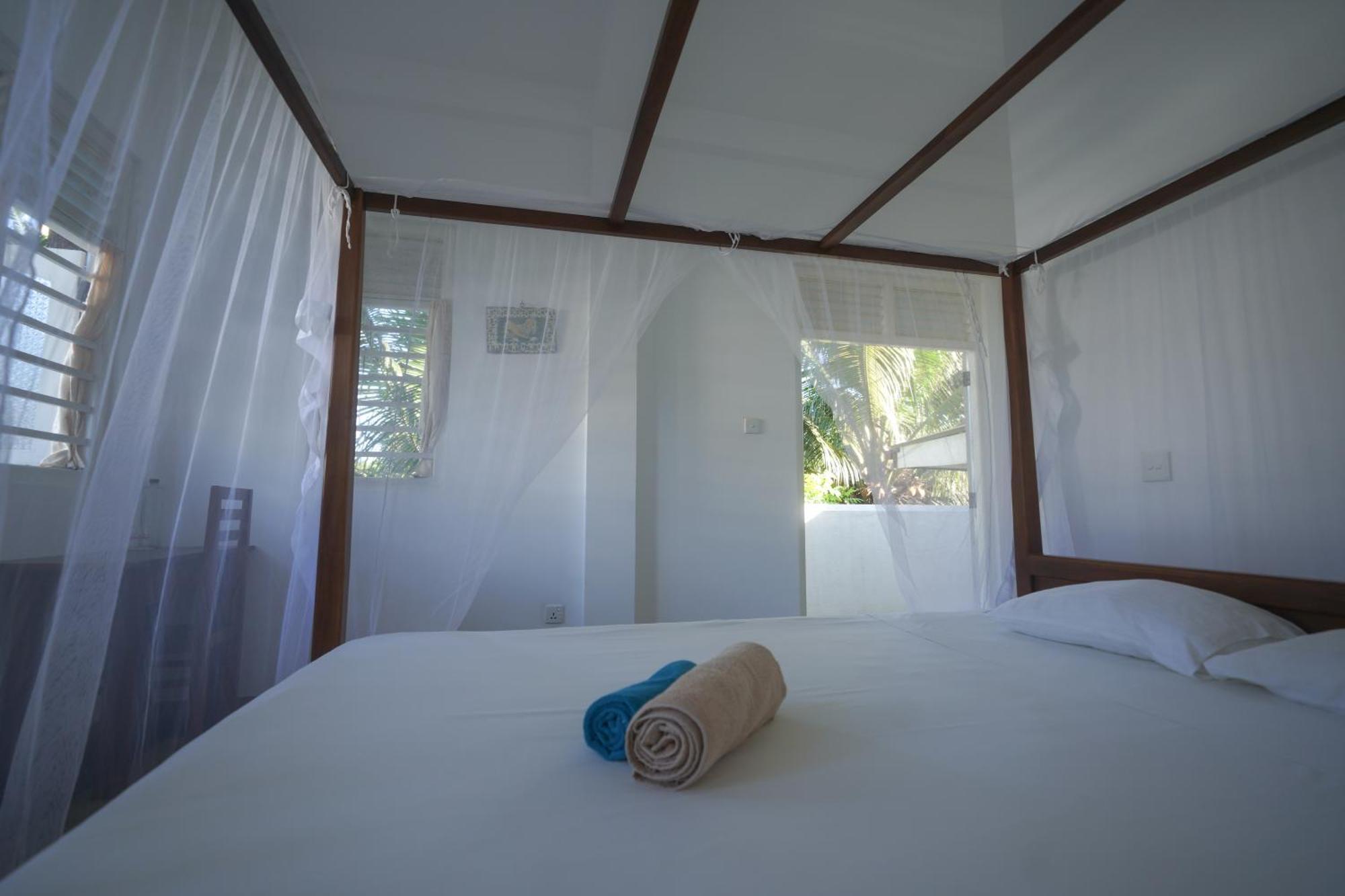 Bed and Breakfast Casa Tharin Madiha Matara Exterior foto