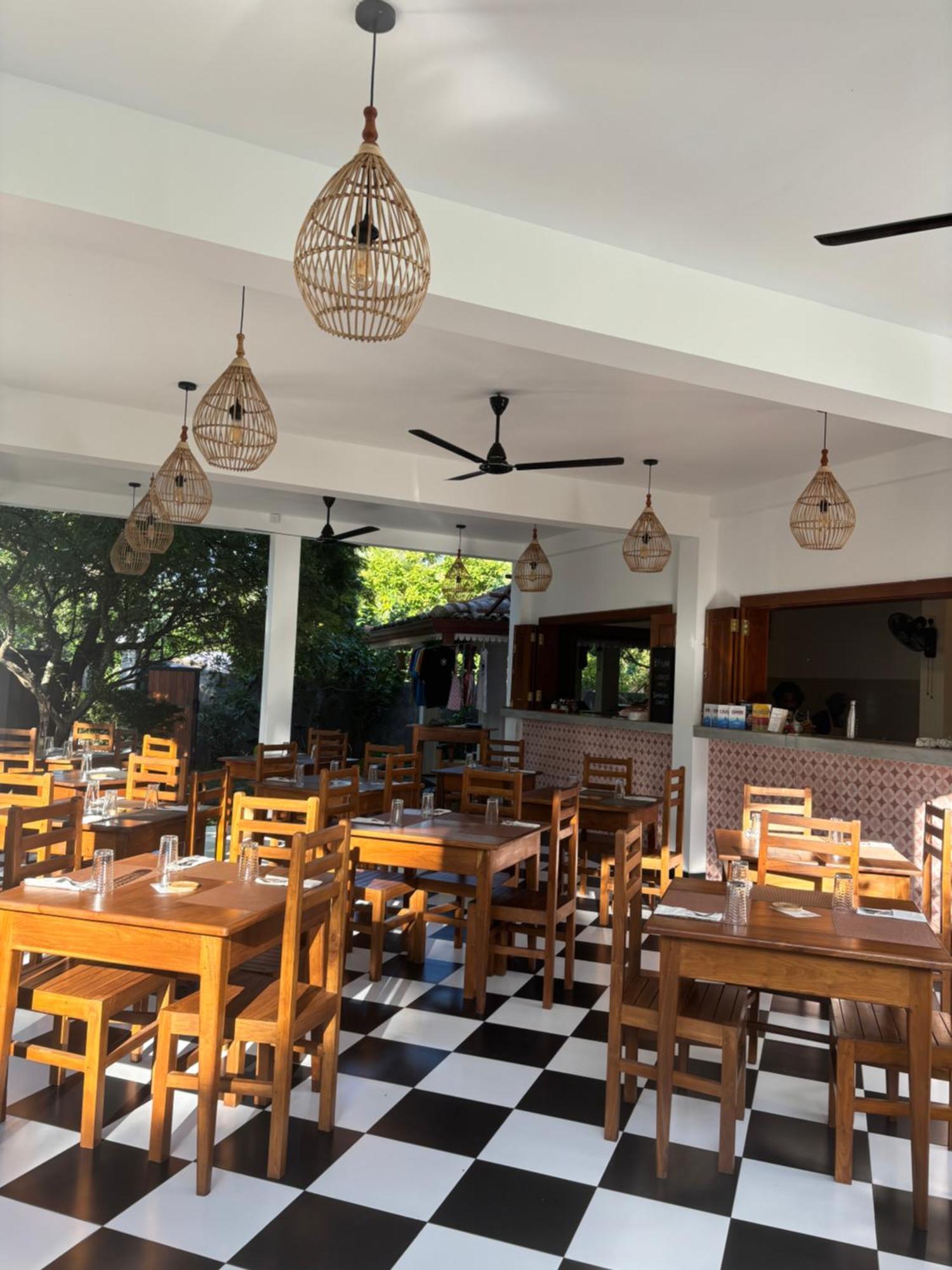 Bed and Breakfast Casa Tharin Madiha Matara Exterior foto